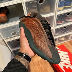 Yeezy copper size 11